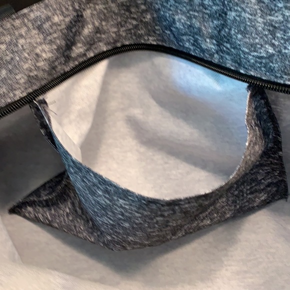 Brand new with tags large pink tote never used - Picture 6 of 10